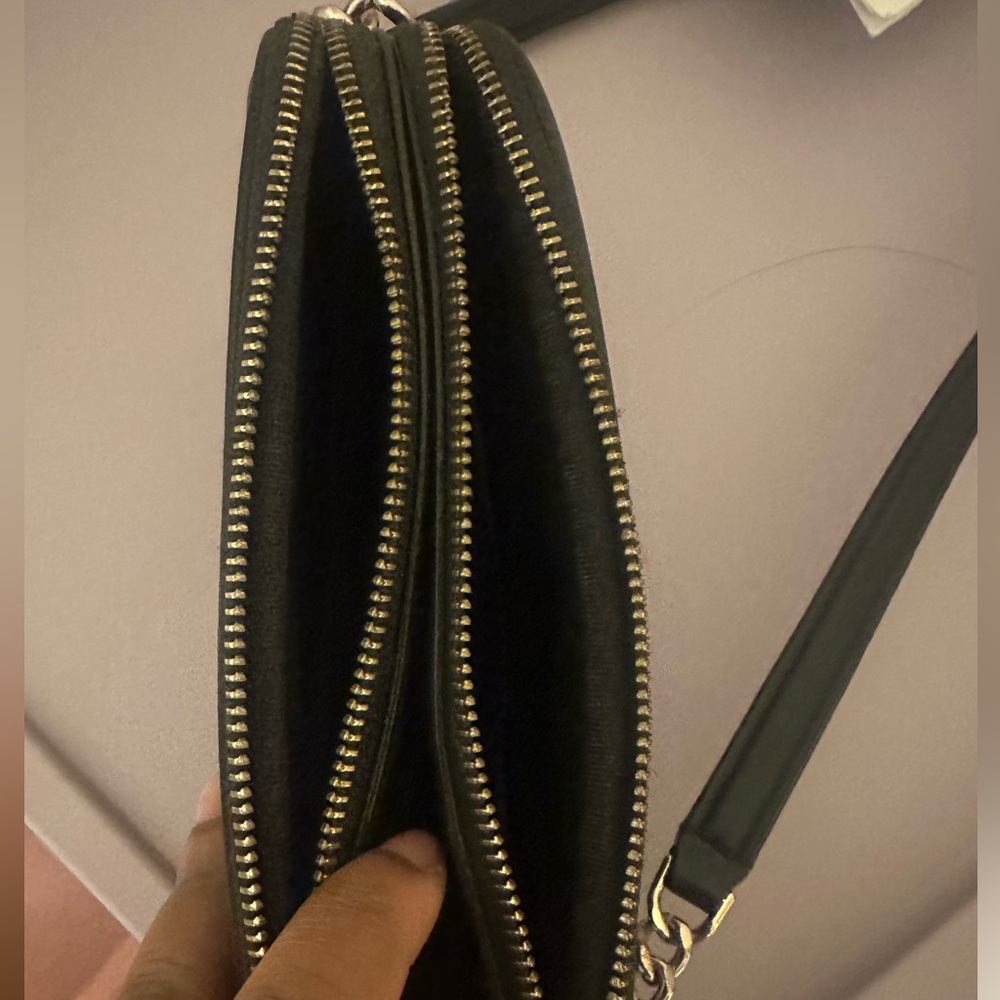 Kate Spade crossbody - Picture 4 of 6